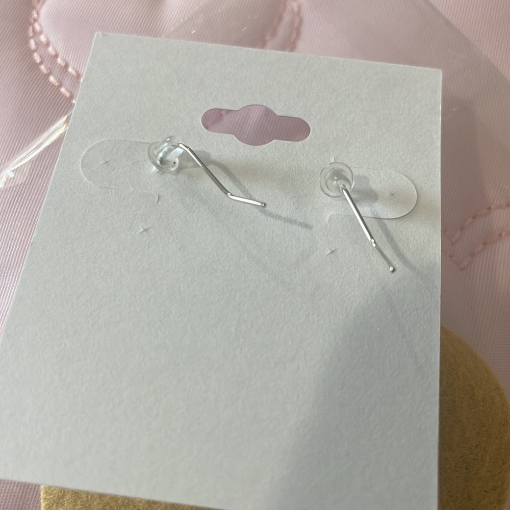 🎉4 for $20! Rose gold vegan leather Earrings- brand new! Lightweight! - Picture 3 of 5